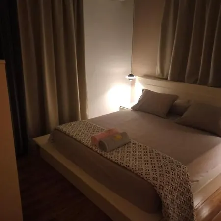 Luxurygetaway2 / Brand New 2Br / Fully Furnished / Wi-Fi / Full Kitchen Apartamento